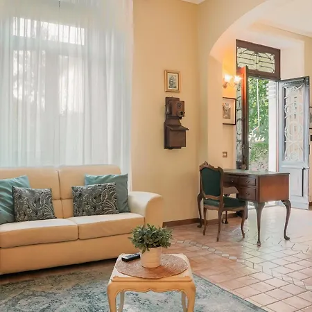 Doriana's House With Garden & Parking דירה
